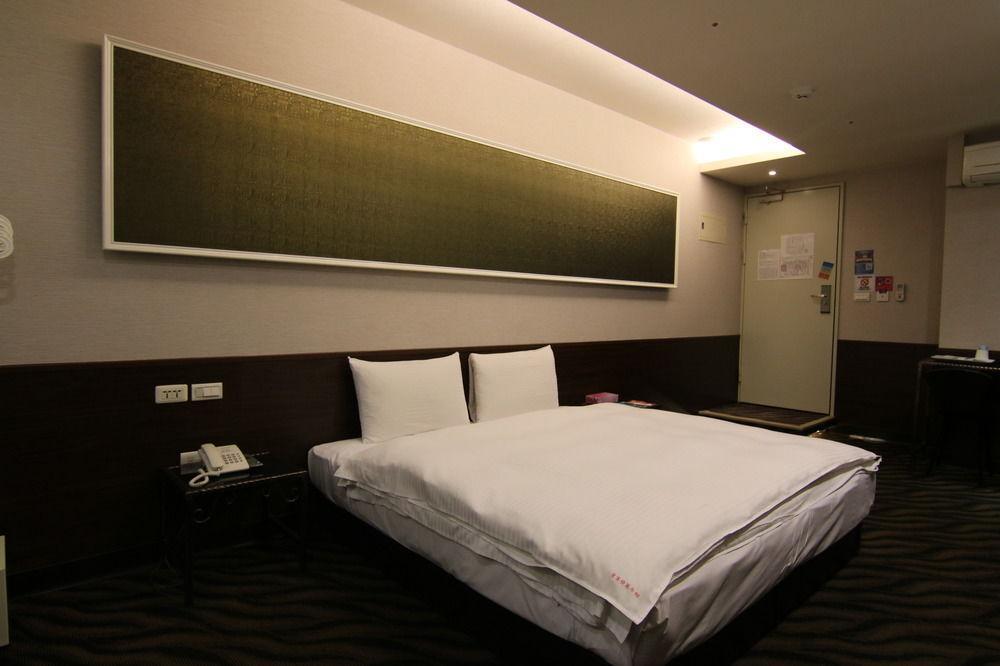 Hotel 6 - Wannien Taipei Exterior photo