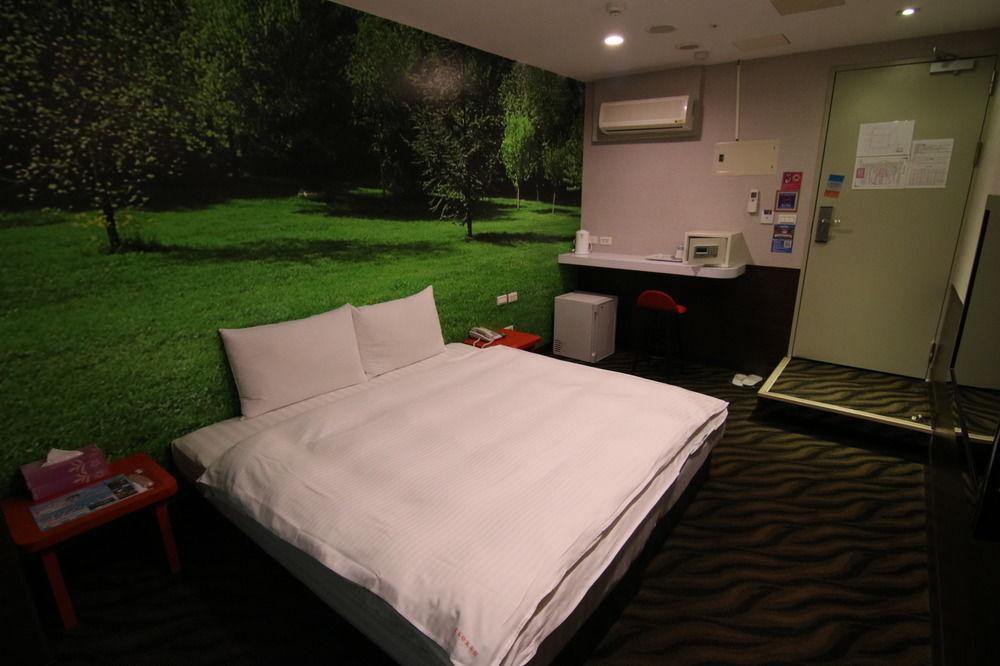 Hotel 6 - Wannien Taipei Exterior photo