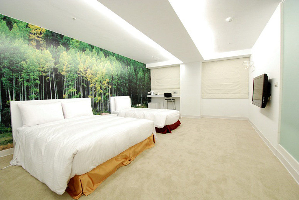 Hotel 6 - Wannien Taipei Exterior photo