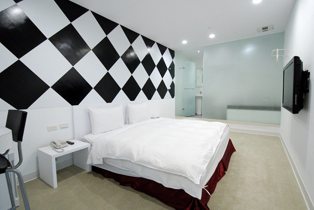 Hotel 6 - Wannien Taipei Exterior photo