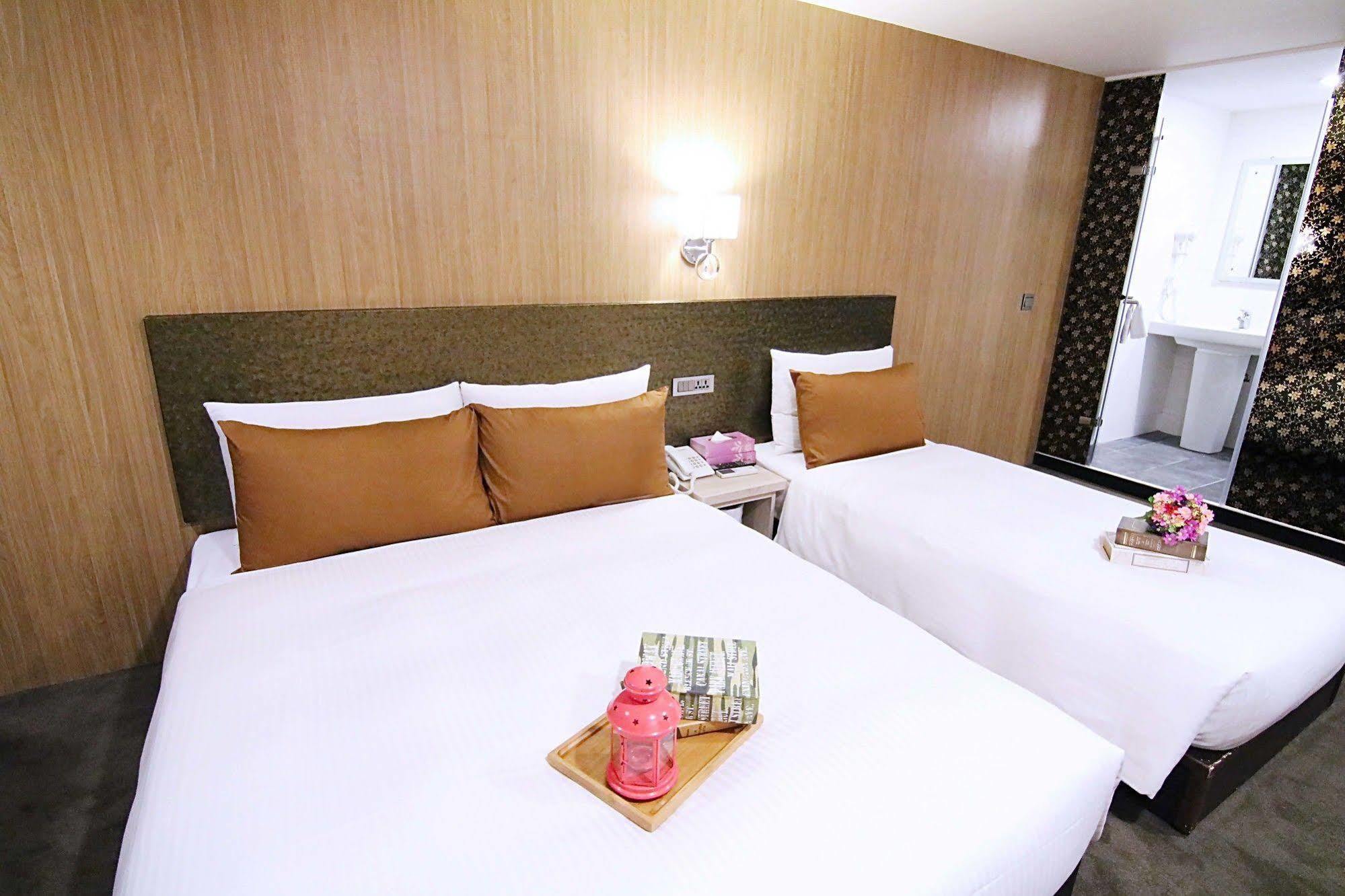 Hotel 6 - Wannien Taipei Exterior photo