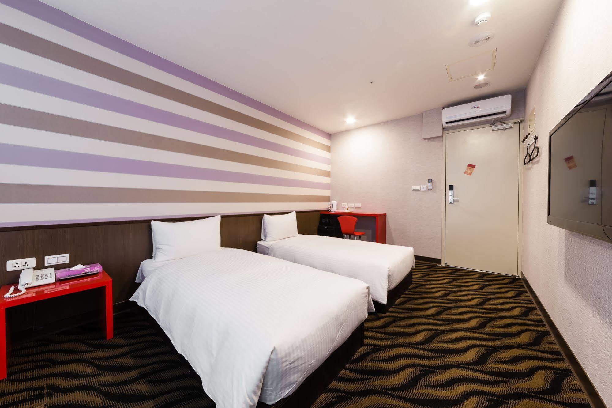 Hotel 6 - Wannien Taipei Exterior photo